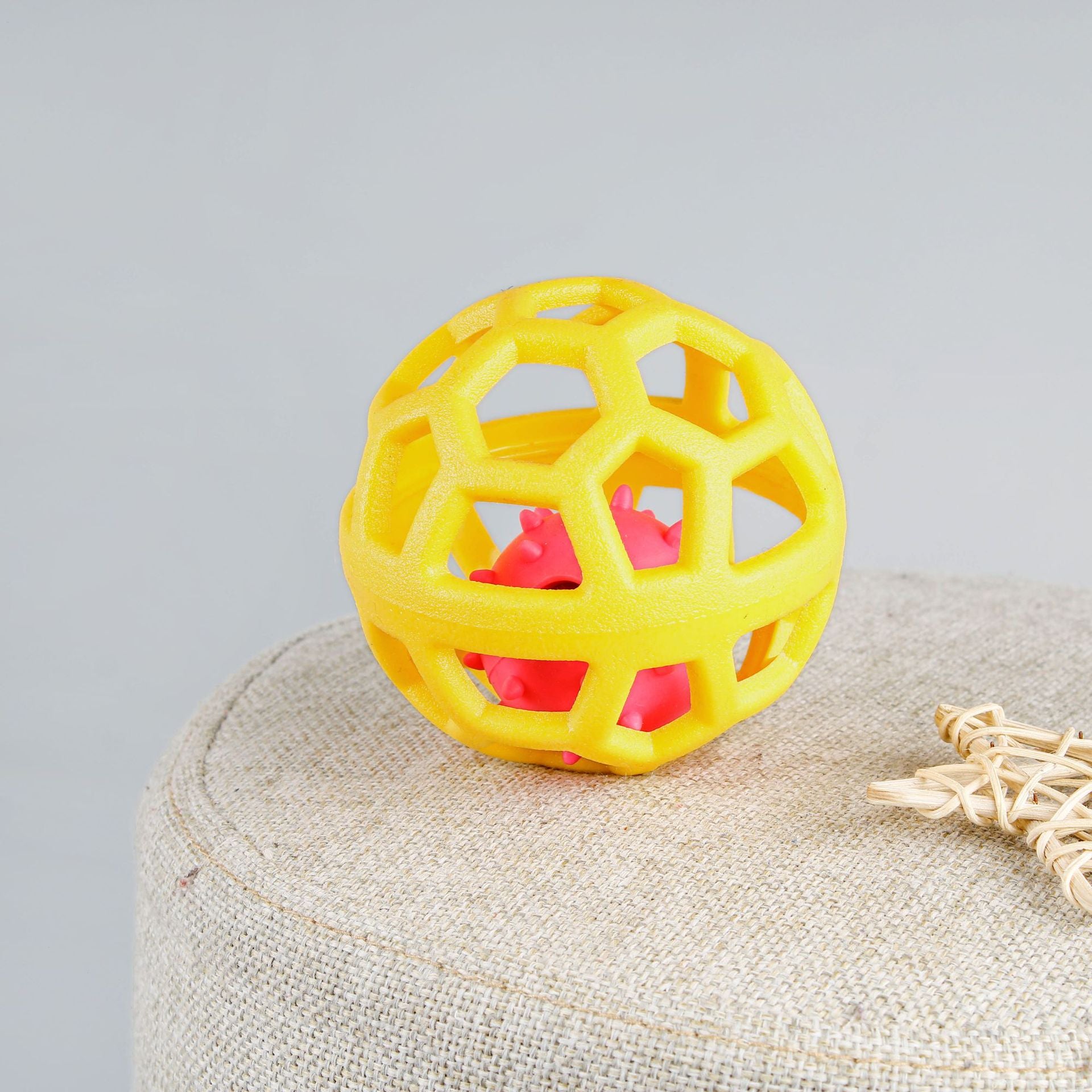 Pet toy ball