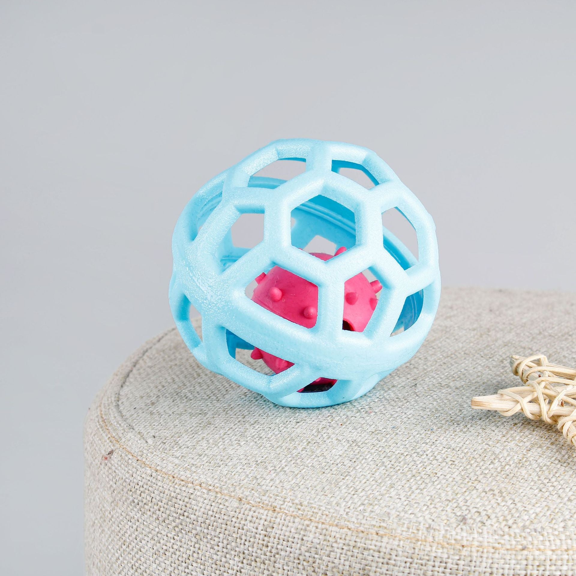 Pet toy ball