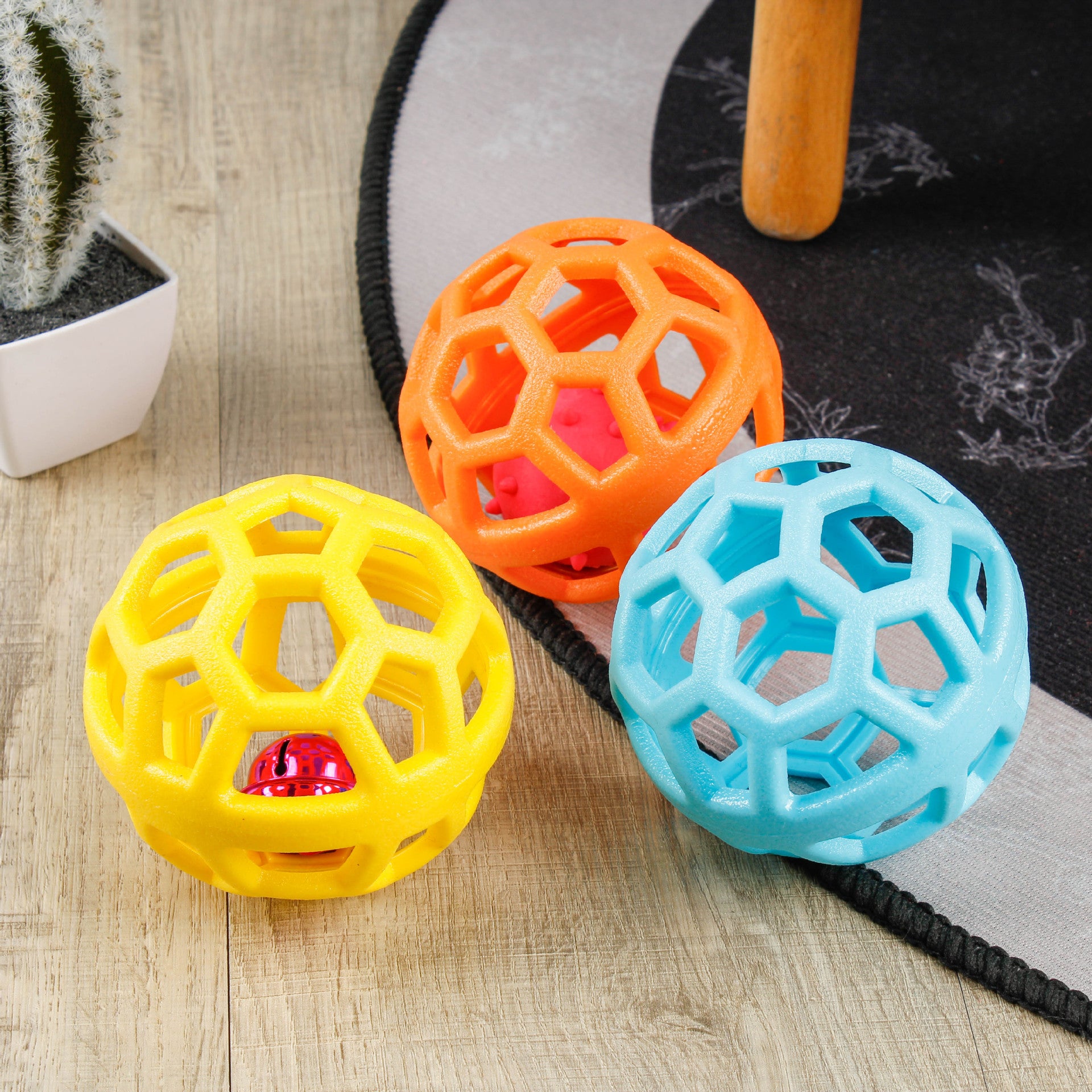 Pet toy ball